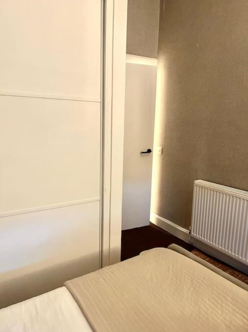 Large 2 Bedroom, Ground Floor Flat, Close To City เอดินบะระ ภายนอก รูปภาพ